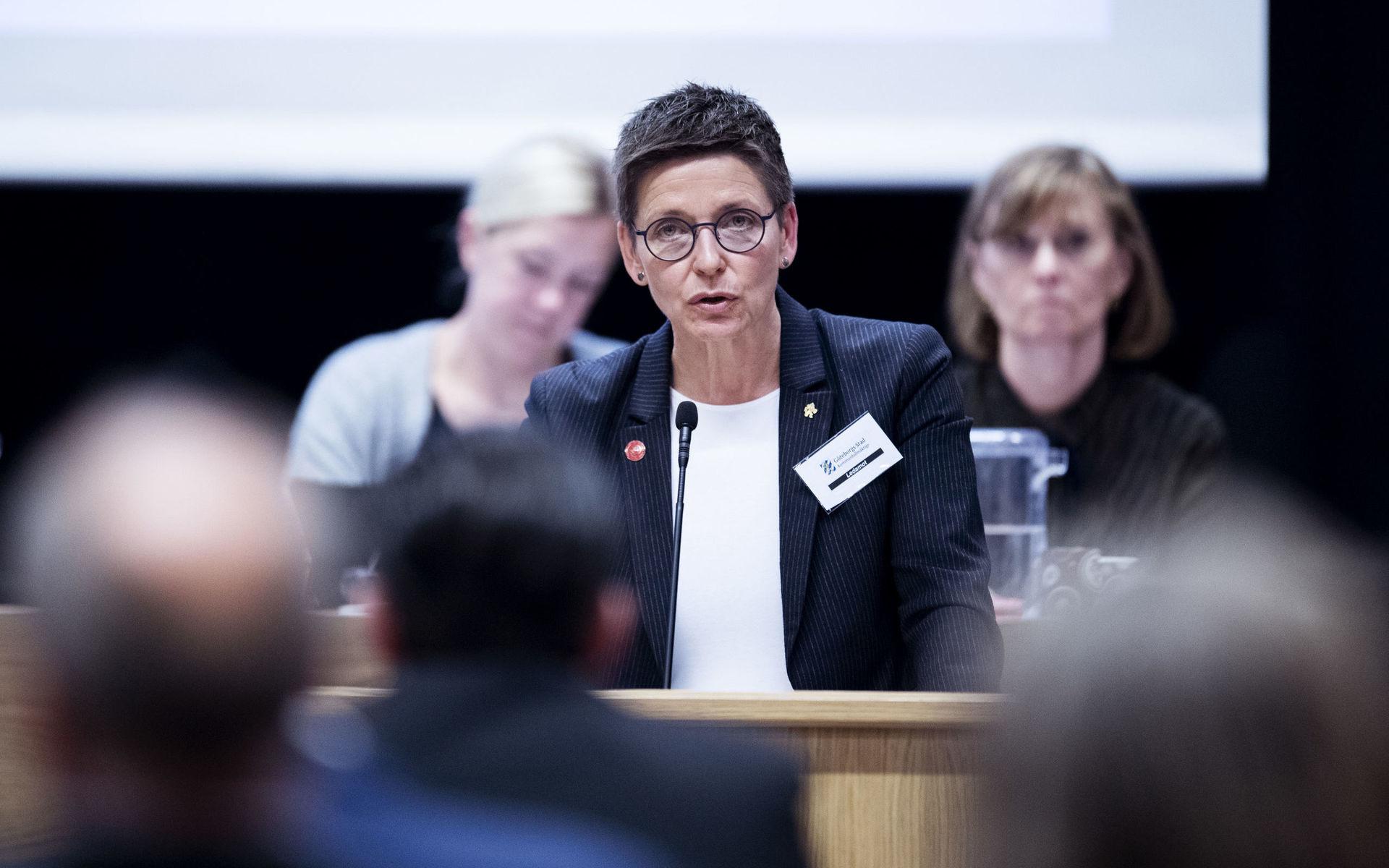 Ann-Sofie Hermansson (S) säger att förslaget är orättvist. 
