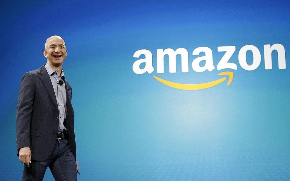 3. Amazon, med vd Jeff Bezos, finns på plats tre, precis som förra året.