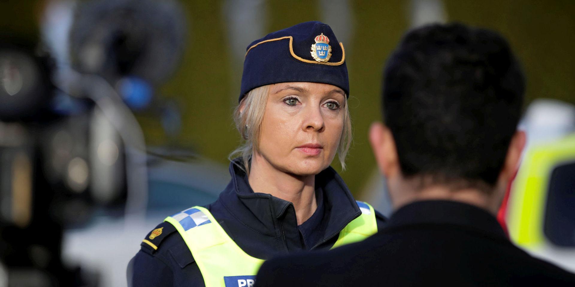 Polisens presstalesperson i region Väst, Anna Göransson, menar att det höga antalet omhändertagit körkort kan bero på flera saker.