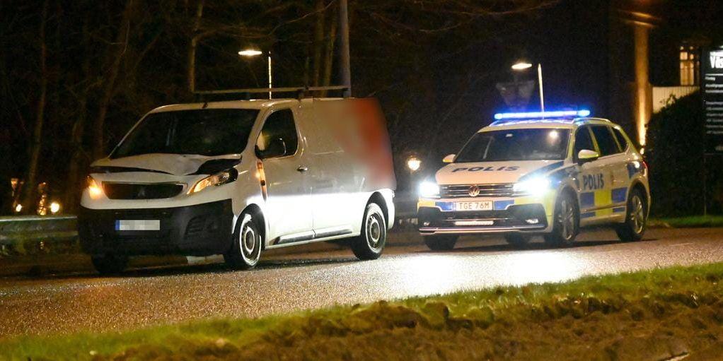 Polisen vädjar om tips efter den allvarliga olyckan i Borås i måndags kväll.