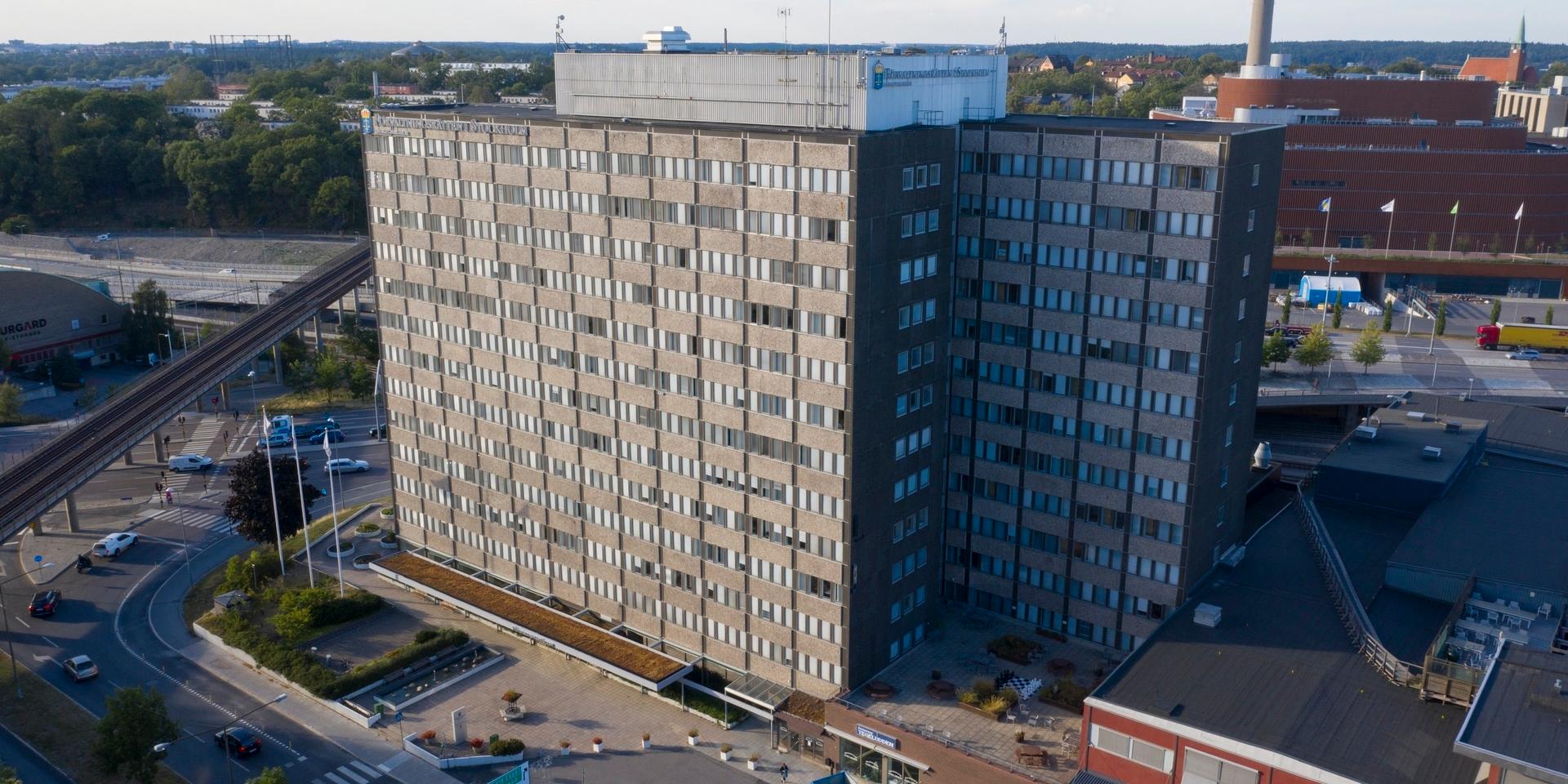 Förvaltningsrättens lokaler nära Värtahamnen i Stockholm, där en av landets fyra migrationsdomstolar finns. De övriga är placerade vid respektive förvaltningsrätt i Malmö, Luleå och Göteborg. Arkivbild.