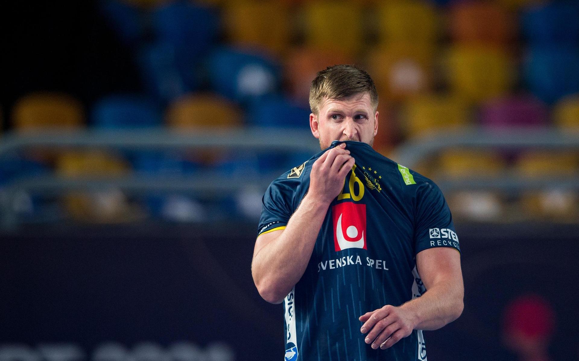 Linus Persson drabbades av hjärnskakning i matchen mot Slovenien. 