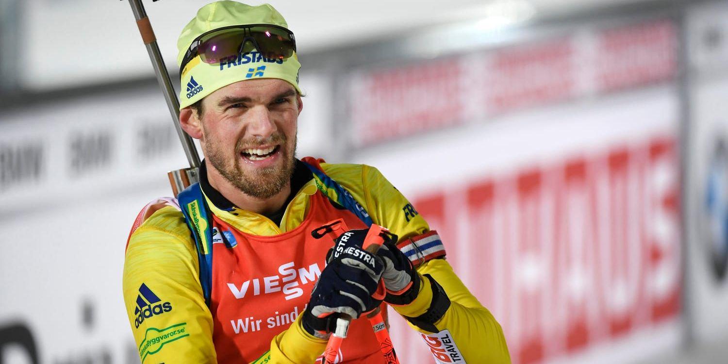Fredrik Lindström hade ingen lyckad dag i det stående skyttet i världscuptävlingen i skidskytte i Hochfilzen. Arkivbild.
