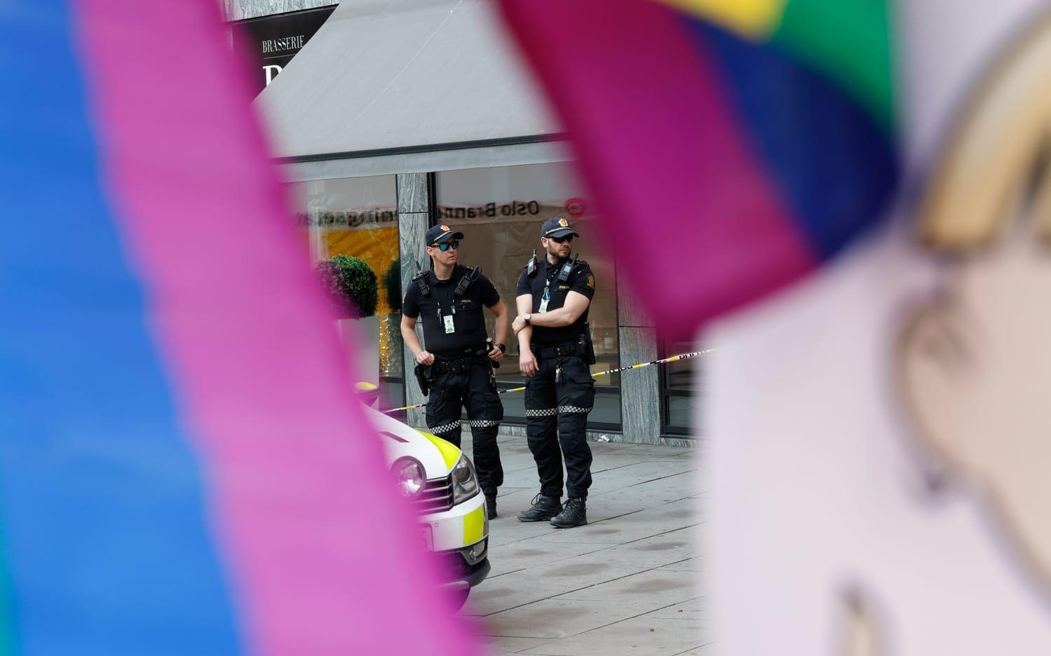 Polisen har stärkt sin närvaro i Oslo under lördagen. 