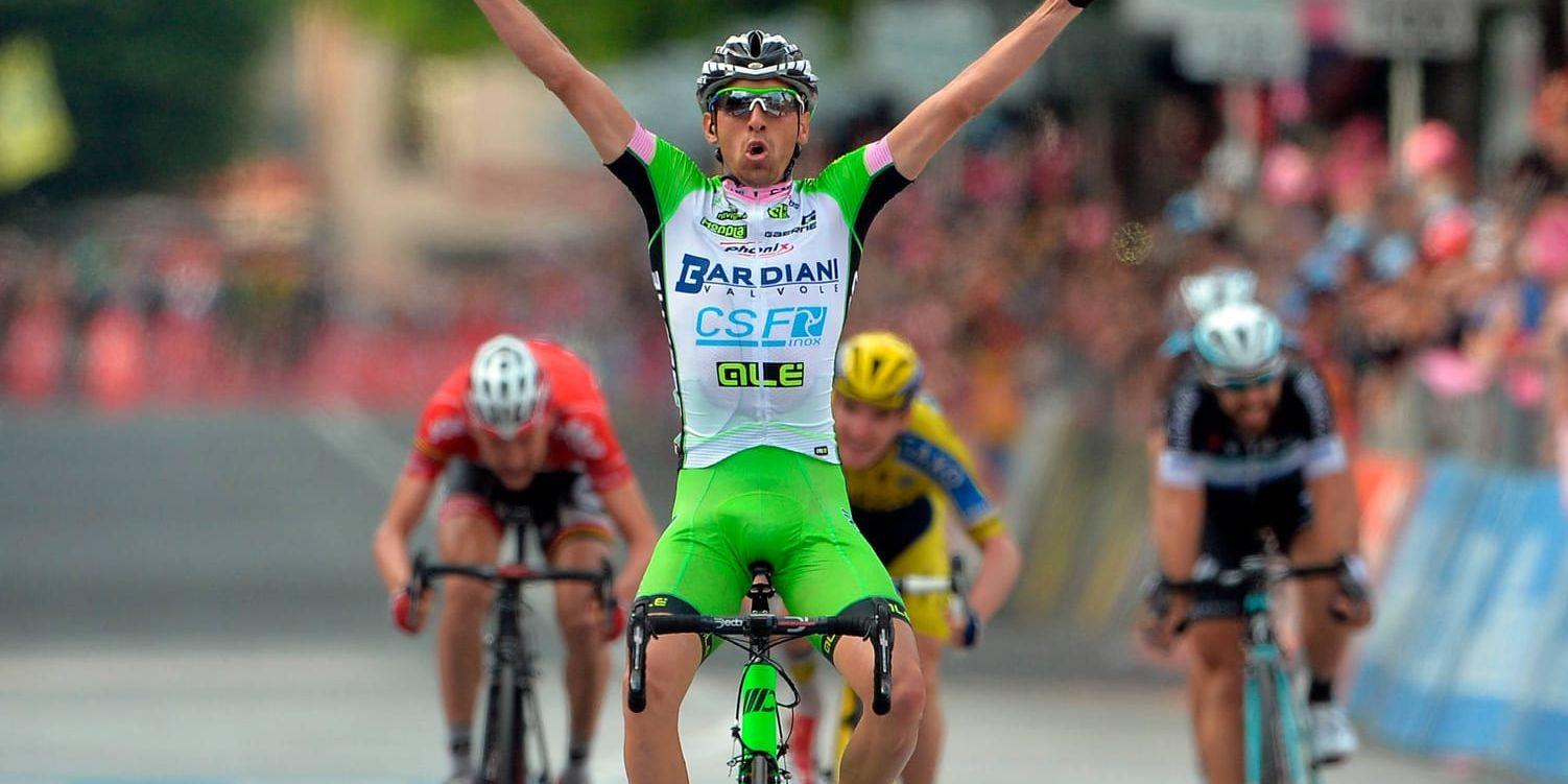 Stefano Pirazzi vann en etapp i Giro d'Italia för tre år sedan. Nu kastas han ut ur Girot på grund av dopning. Arkivbild.