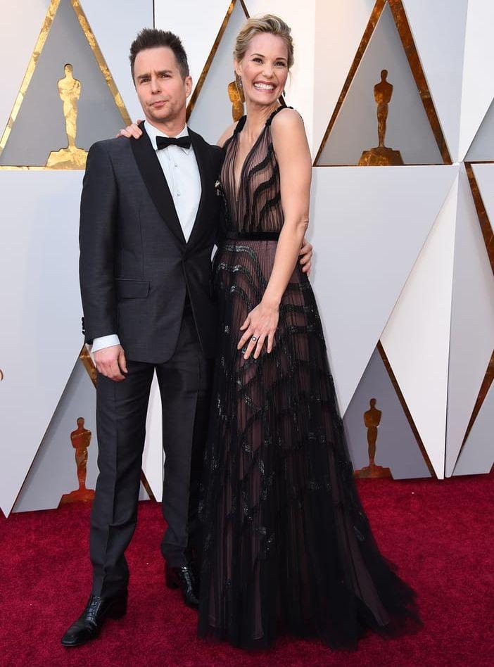 Sam Rockwell och Leslie Bibb anländer till Oscarsgalan. 