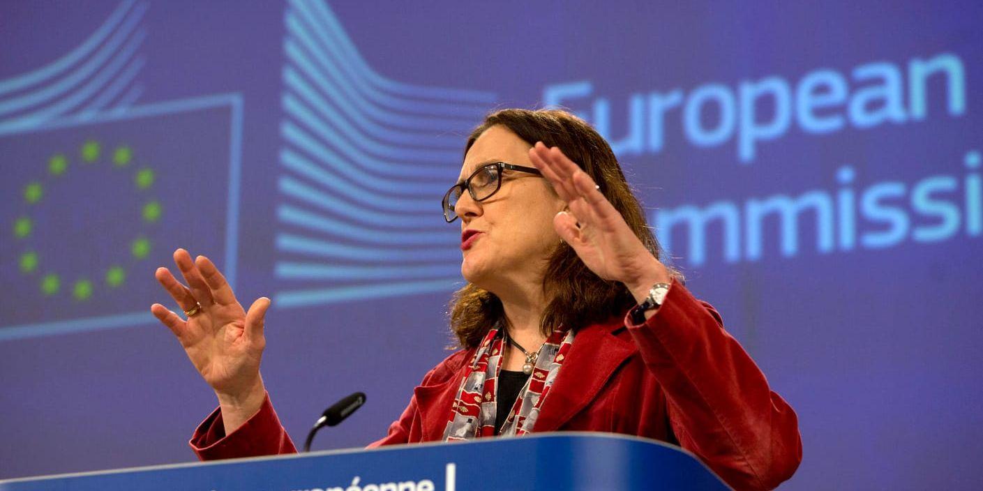 EU:s handelskommissionär Cecilia Malmström kan glädja sig över ännu ett nytt handelsavtal, nu med Singapore. Arkivfoto.