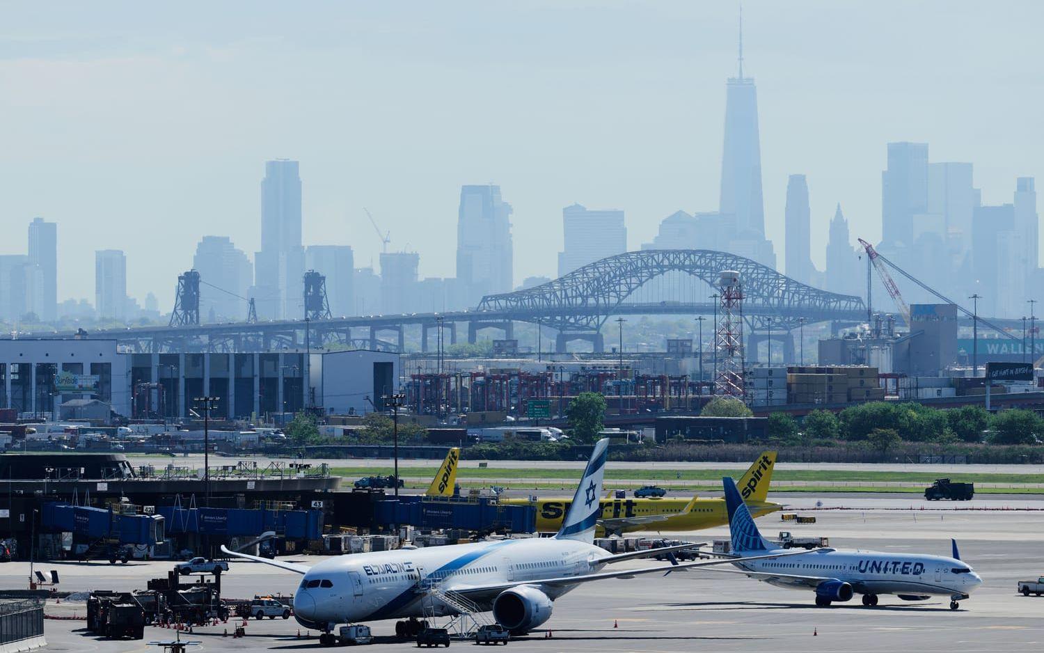 Högre inflation och oväntat låg tillväxt i USA. Arkivbild