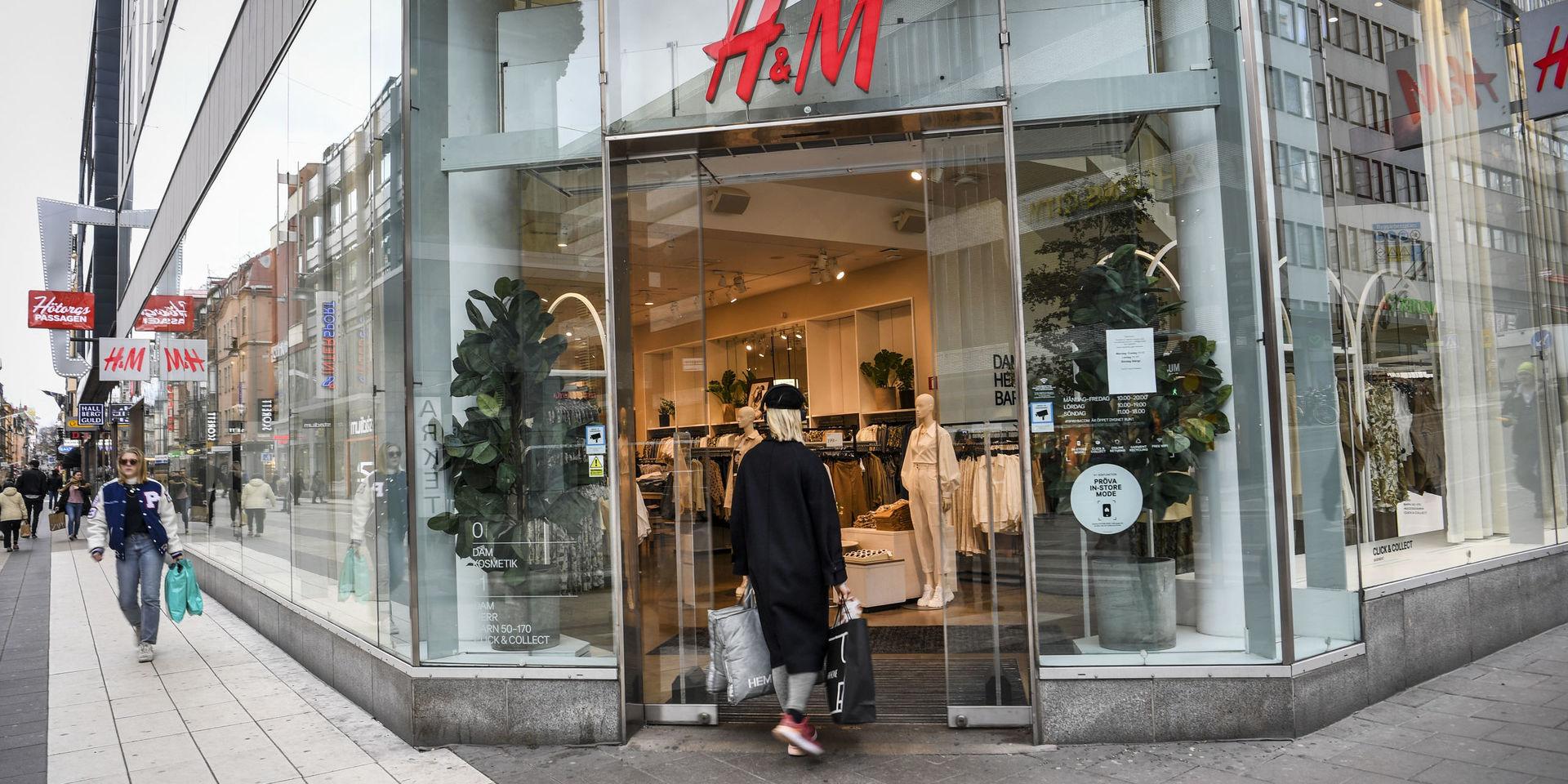 H&amp;M masspermitterar anställda när butikerna står tomma. 