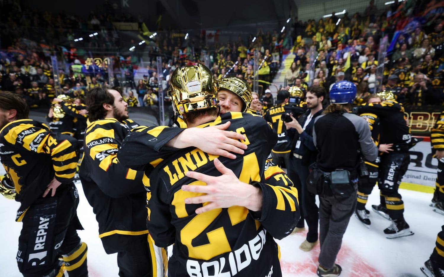Skellefteå jublar efter klubbens femte SM-guld.