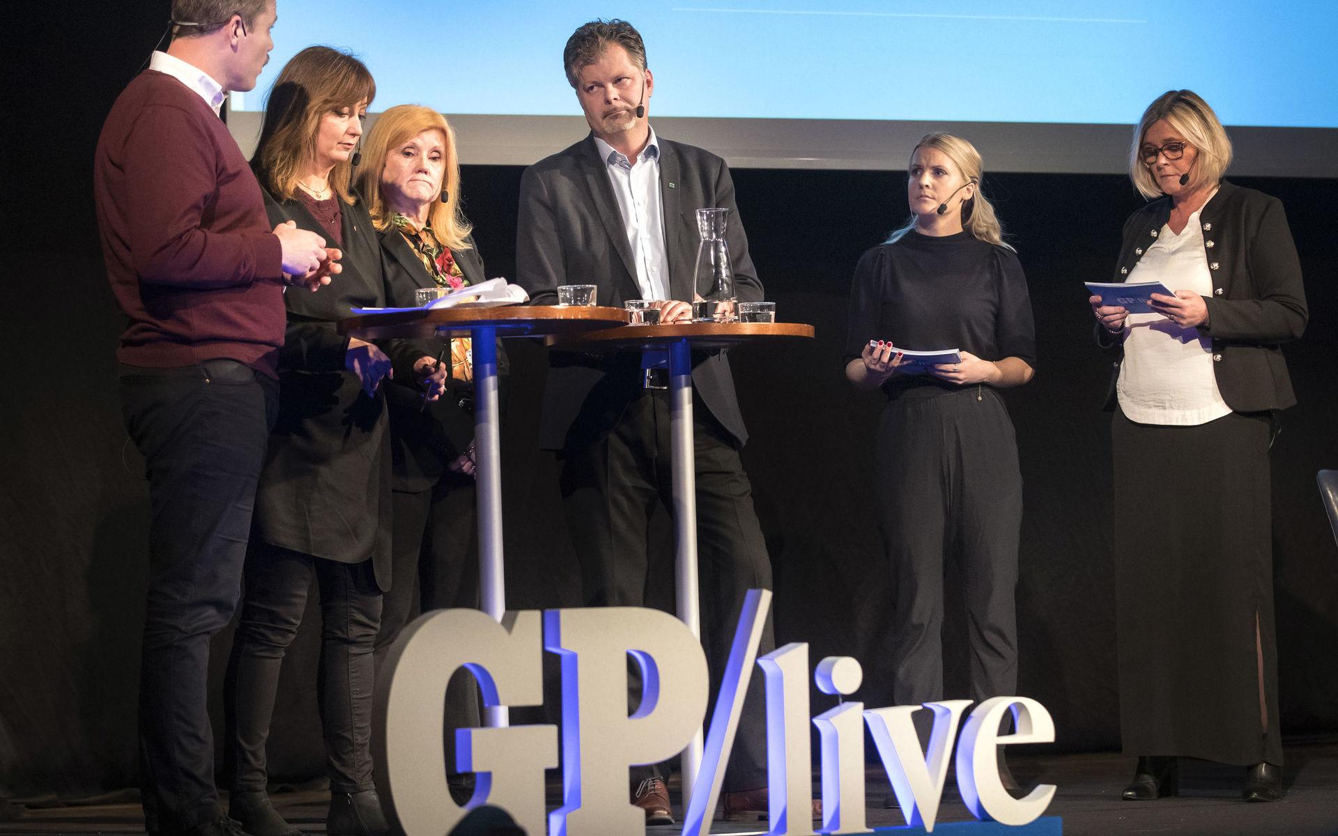 Politikerna Daniel Bernmar (V), Marina Johansson (S), Ann Catrine Fogelgren (L) och Axel Josefsson (M) deltog i GP Live.