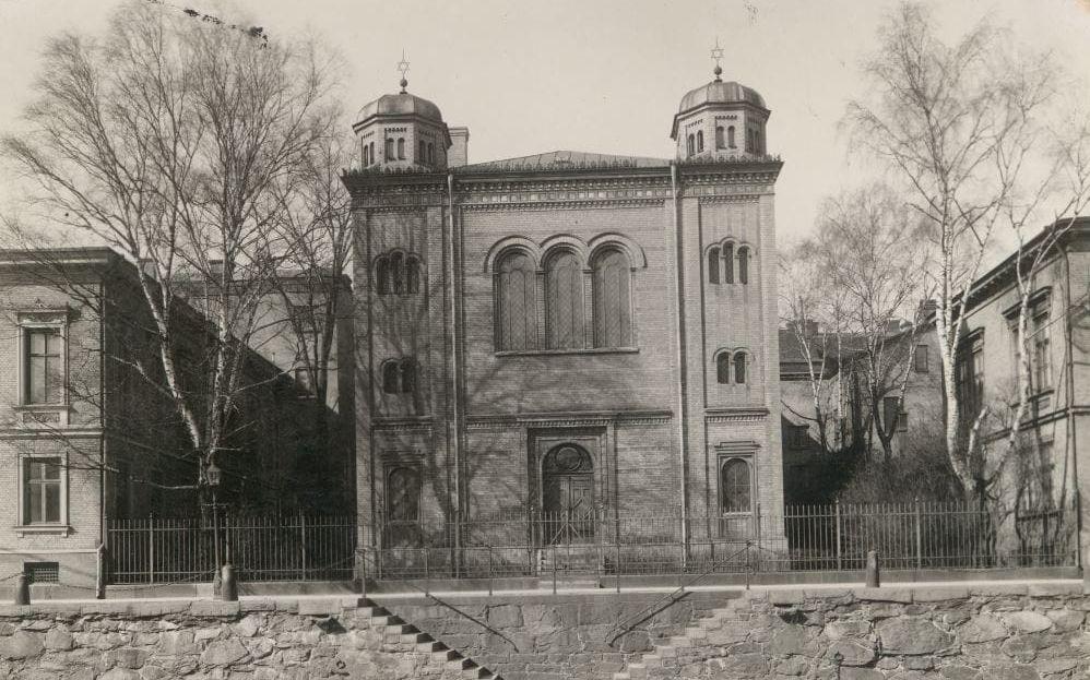 Synagogan invigdes 1855, Denna bild är från 1901. Foto: Göteborgs stadsmuseum