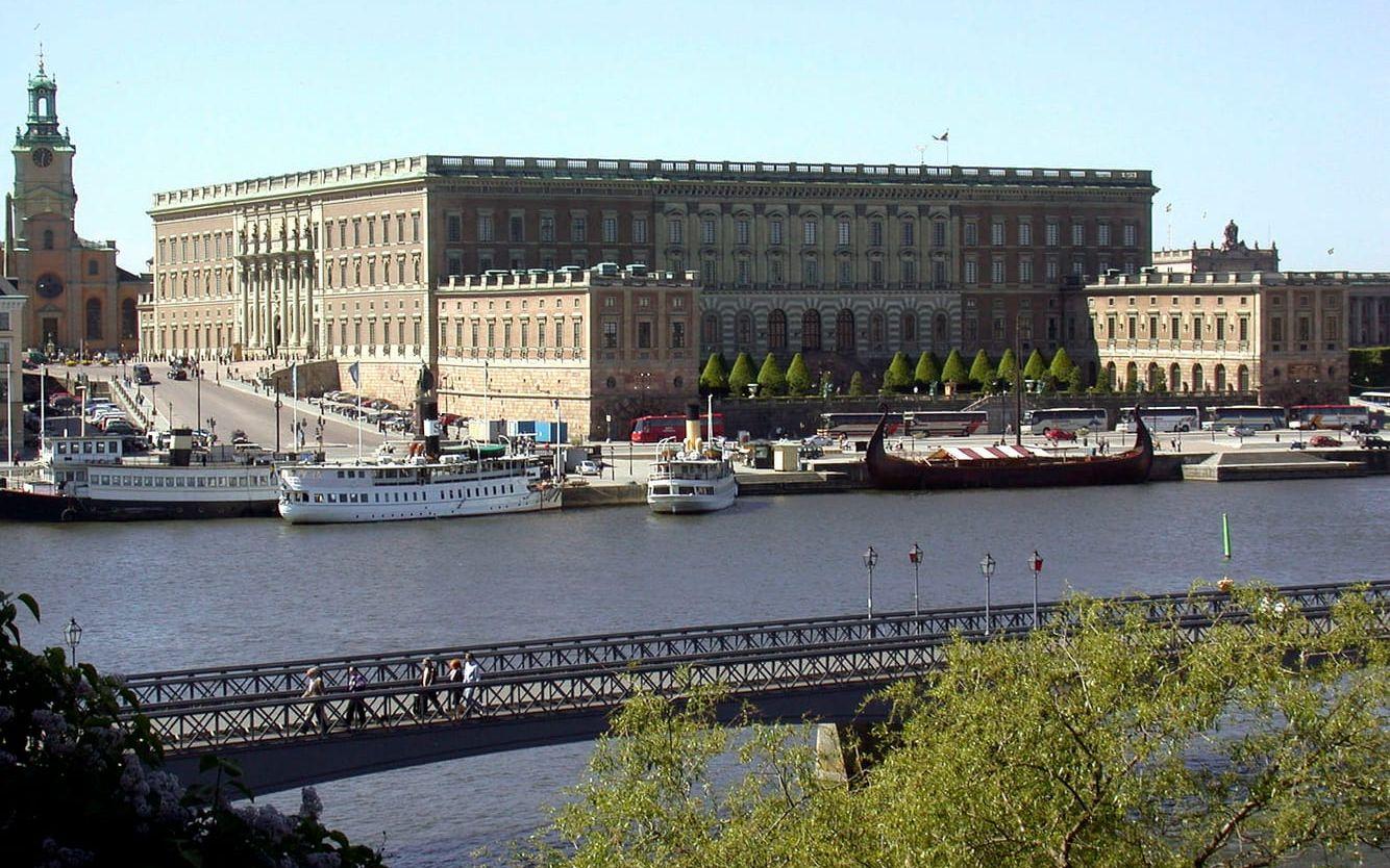 Att Kungliga slottet bara tar sig upp till en åttondeplats får betraktas som den största skrällen på listan över Sveriges vackraste byggnader. Bild: Alexis Daflos