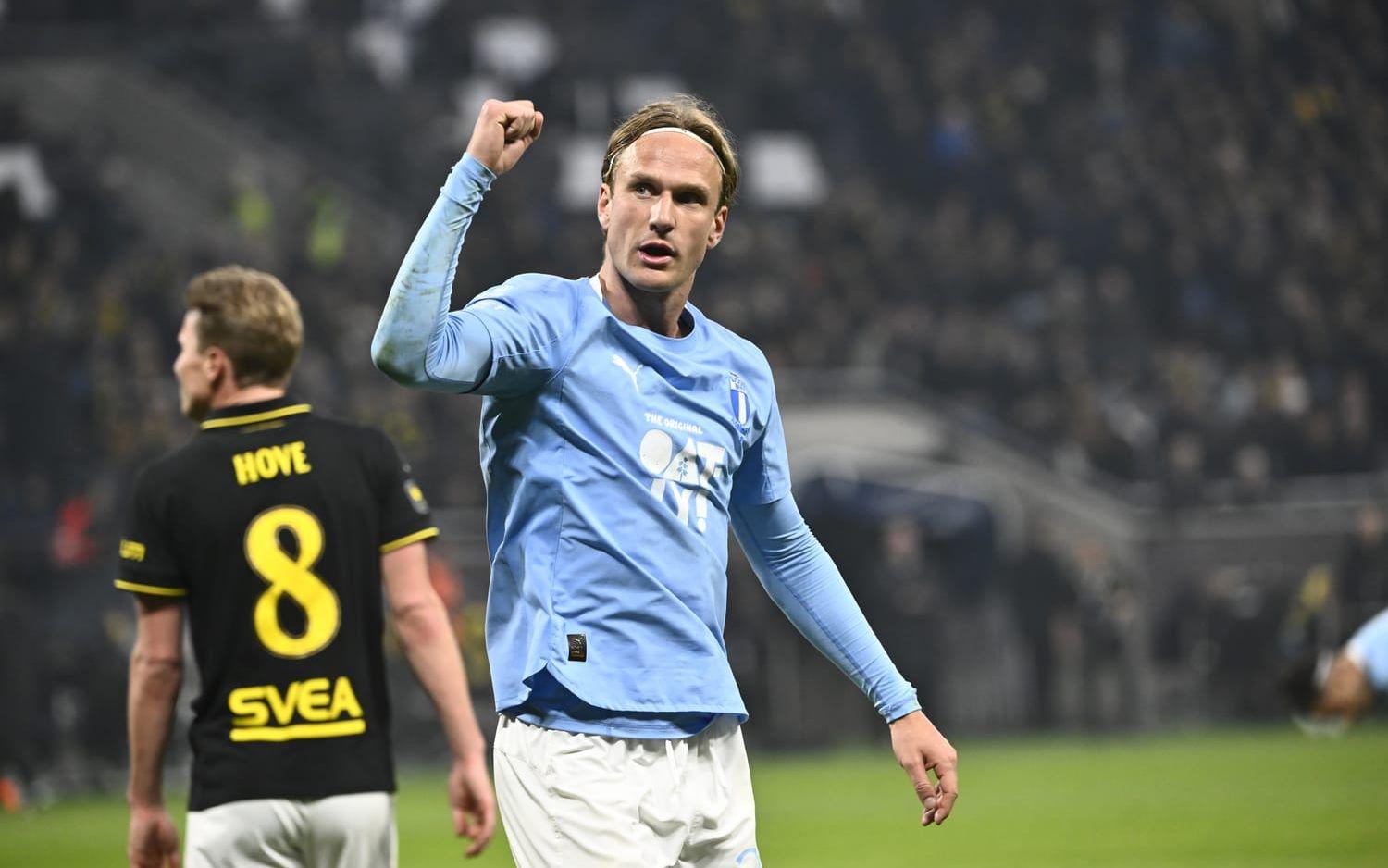 Erik Botheim av gjorde för Malmö FF mot AIK på Strawberry arena.