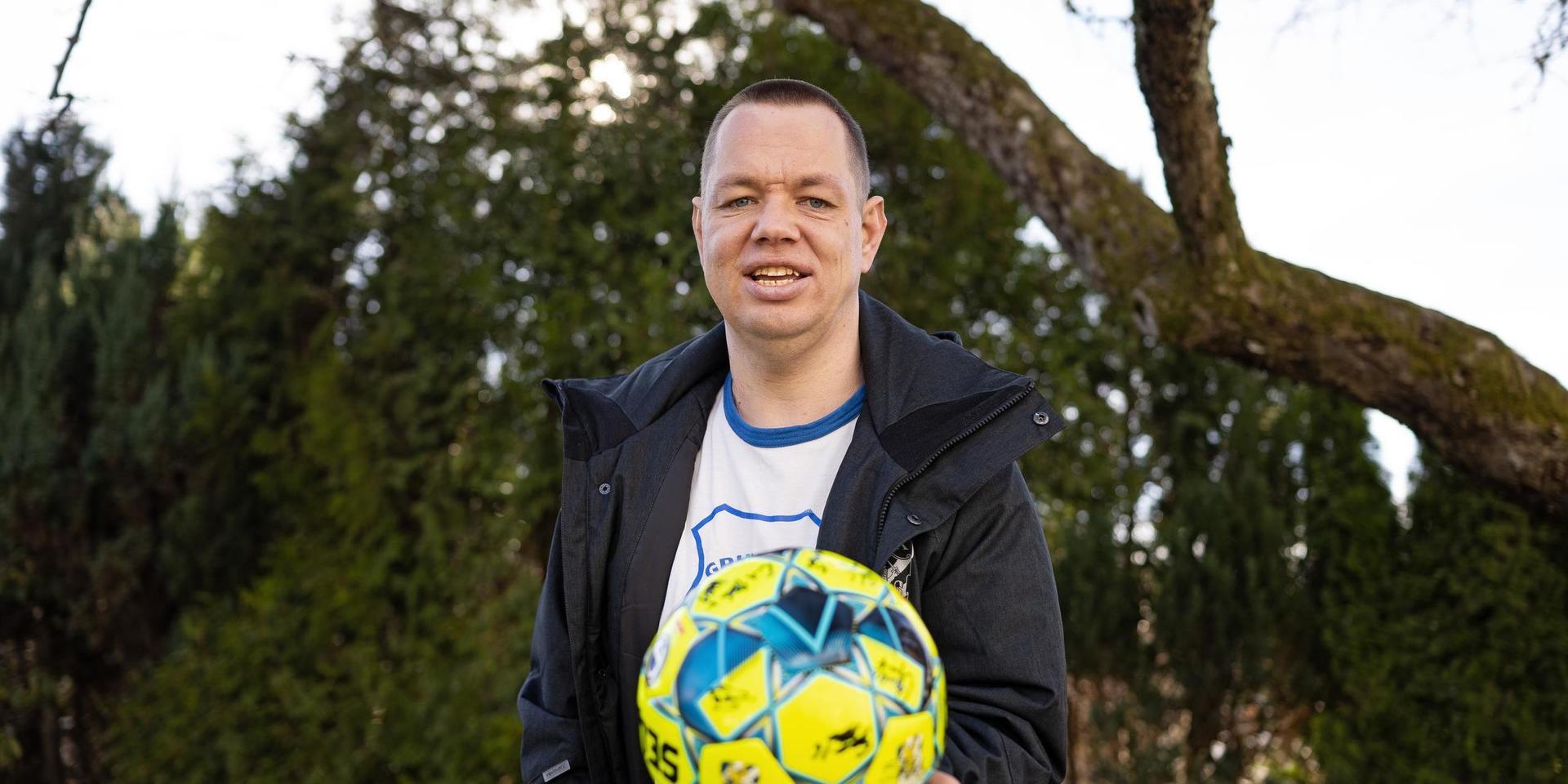 Mikael ”Micke” Pajunen har spelat fotboll i Grunden Bois i snart 16 år.