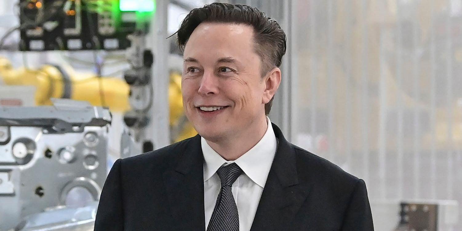 Elon Musk har förlorat 200 miljarder i förmögenhet under ett år. 