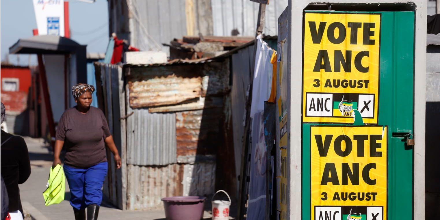 Regeringspartiet ANC har erkänt sig besegrat i Port Elizabeth.