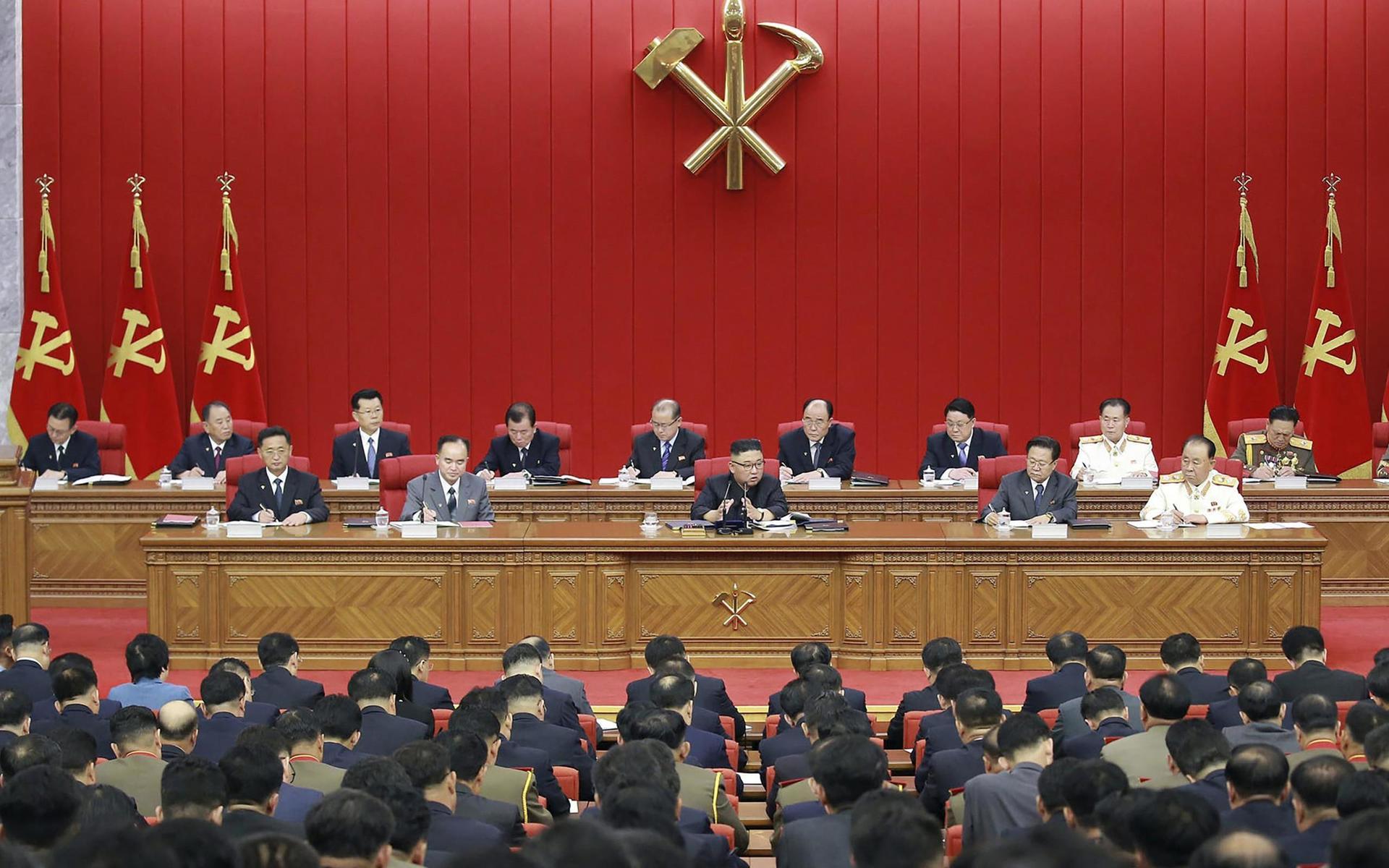 Kim Jong-Un höll tal inför det nordkoreanska kommunistpartiet.