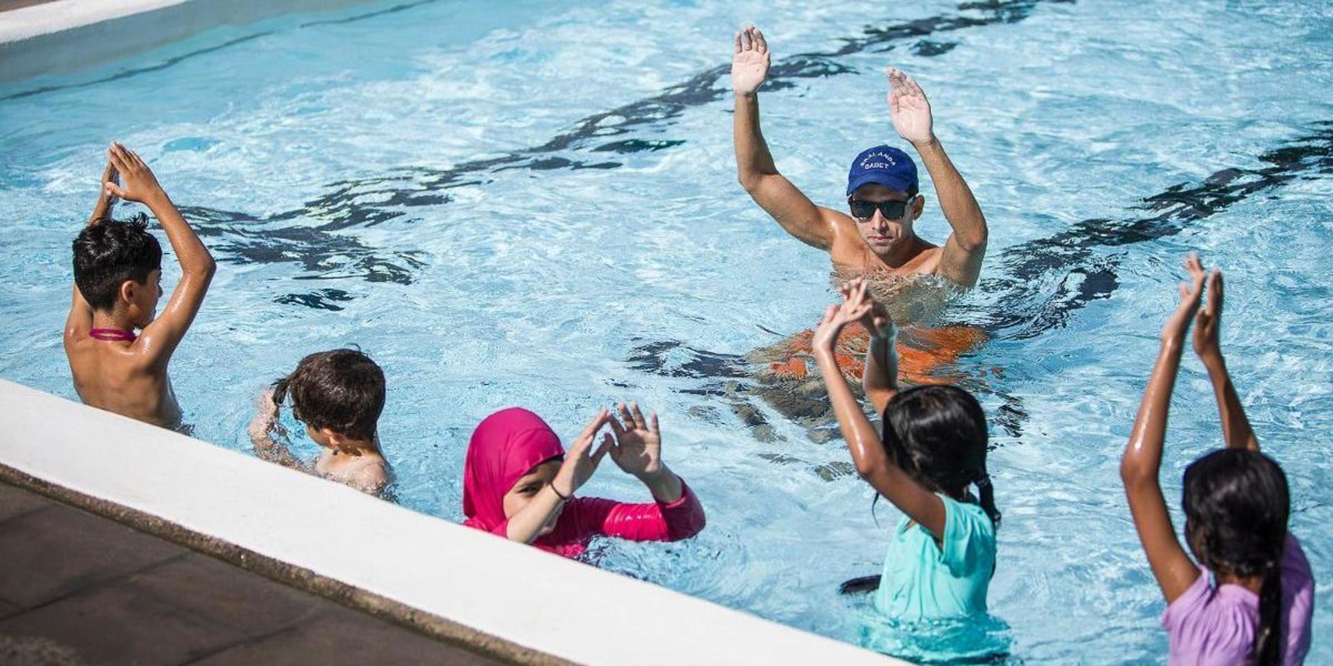 Skulle ditt barn ha lärt sig simma inför sommaren?