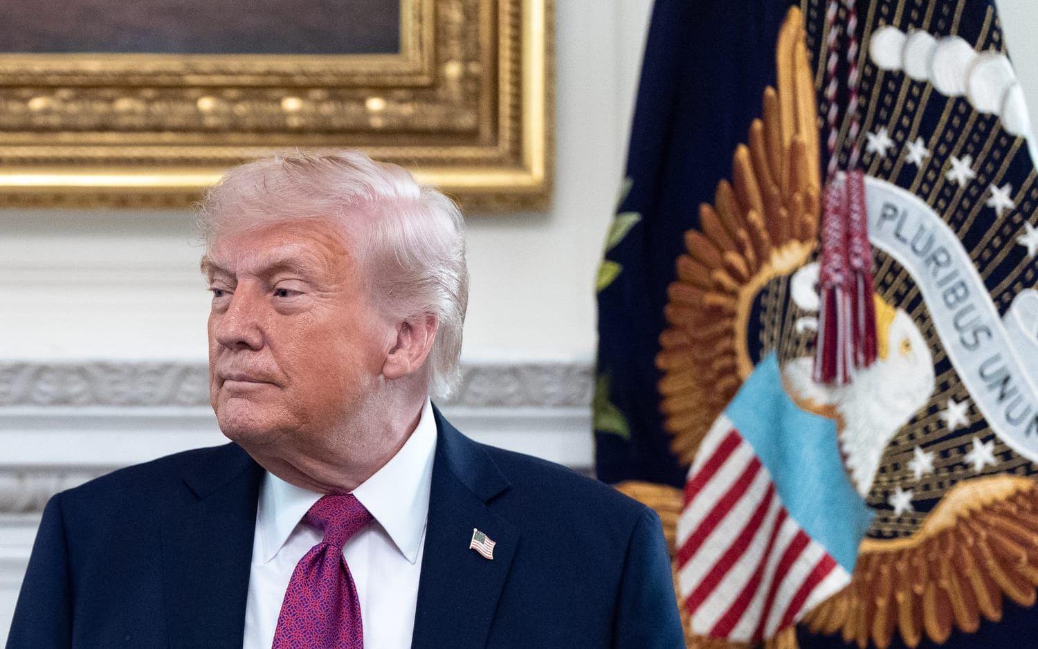 USA:s president Donald Trump i Vita huset på tisdagen, innan han förkunnade att vapenvilan med Iran förlängs.