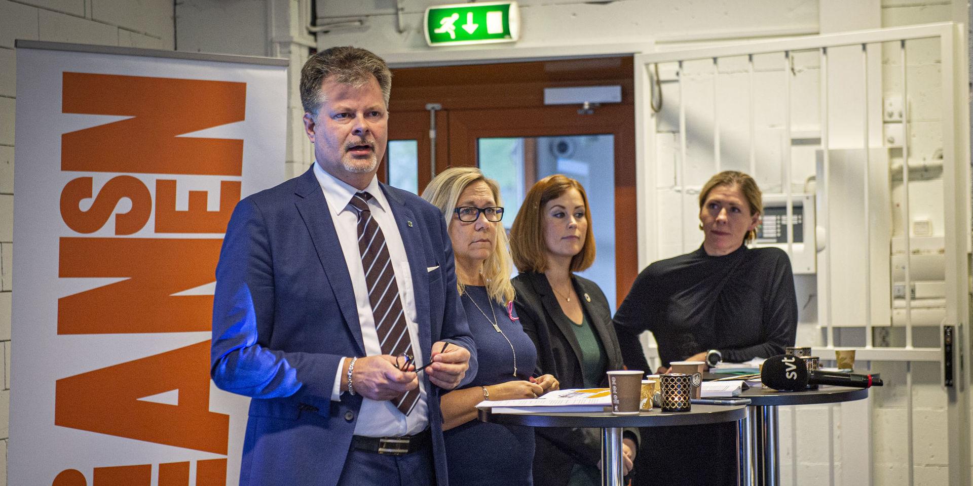 Kommunalråden Axel Josefson (M), Helene Odenjung (L), Emmyly Bönfors (C) och Elisabet Lann (KD) presenterade Alliansens budgetförslag för 2020.