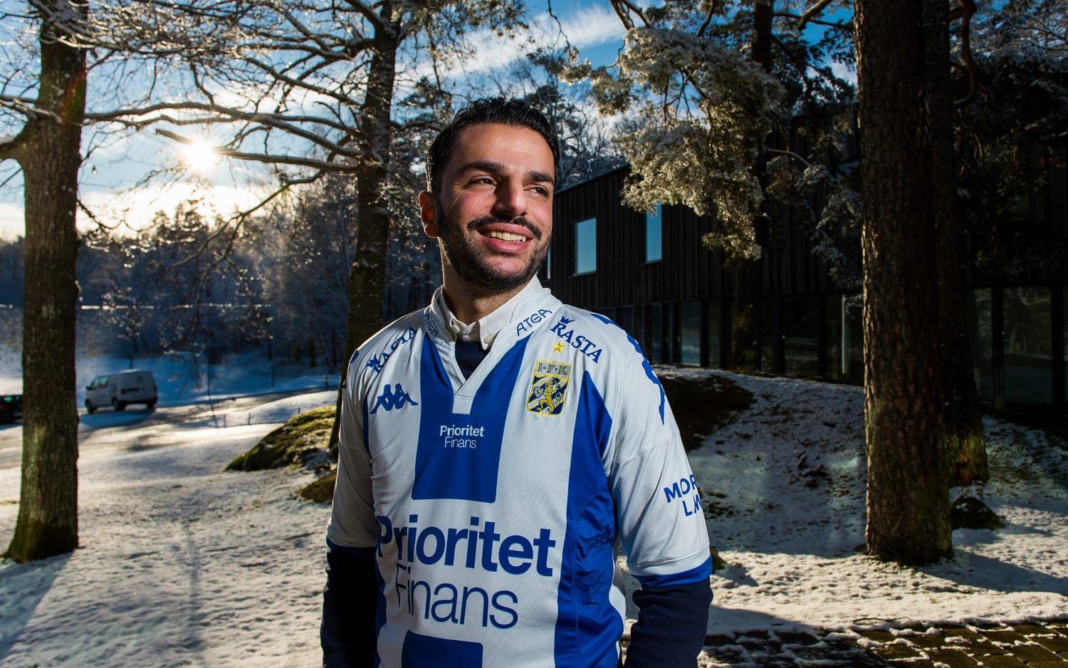 Poya Asbaghi, 32, är IFK Göteborgs nye tränare och dessutom yngre än två spelare i truppen.Foto:Bildbyrån
