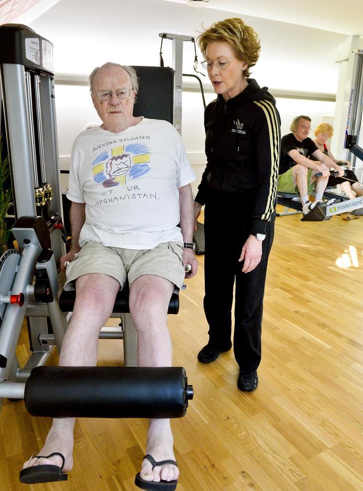 2016 gjorde Hallands nyheter en nyhet av att Lasse Diding, då 61, och Jan Myrdal, då 87, gick på gym tillsammans en gång i veckan på Hotell Fregatten i Varberg. Här med sjukgymnasten Lena Magnusson.