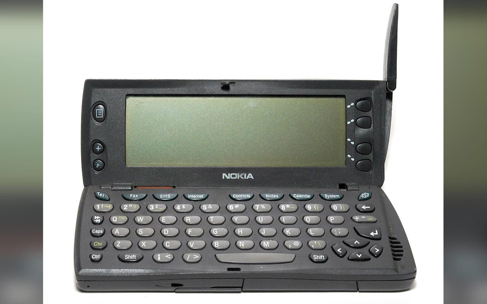 Nokia 9119.