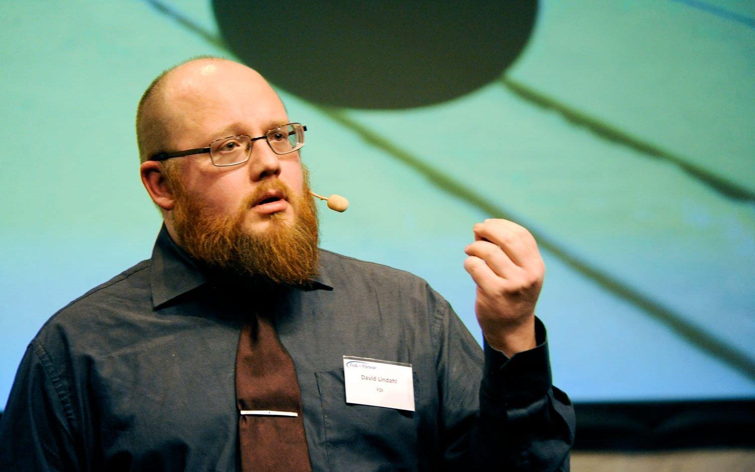 David Lindahl, forskare vid FOI, säger att syftet med cyberattacker ofta är att skapa oro. Arkivbild.