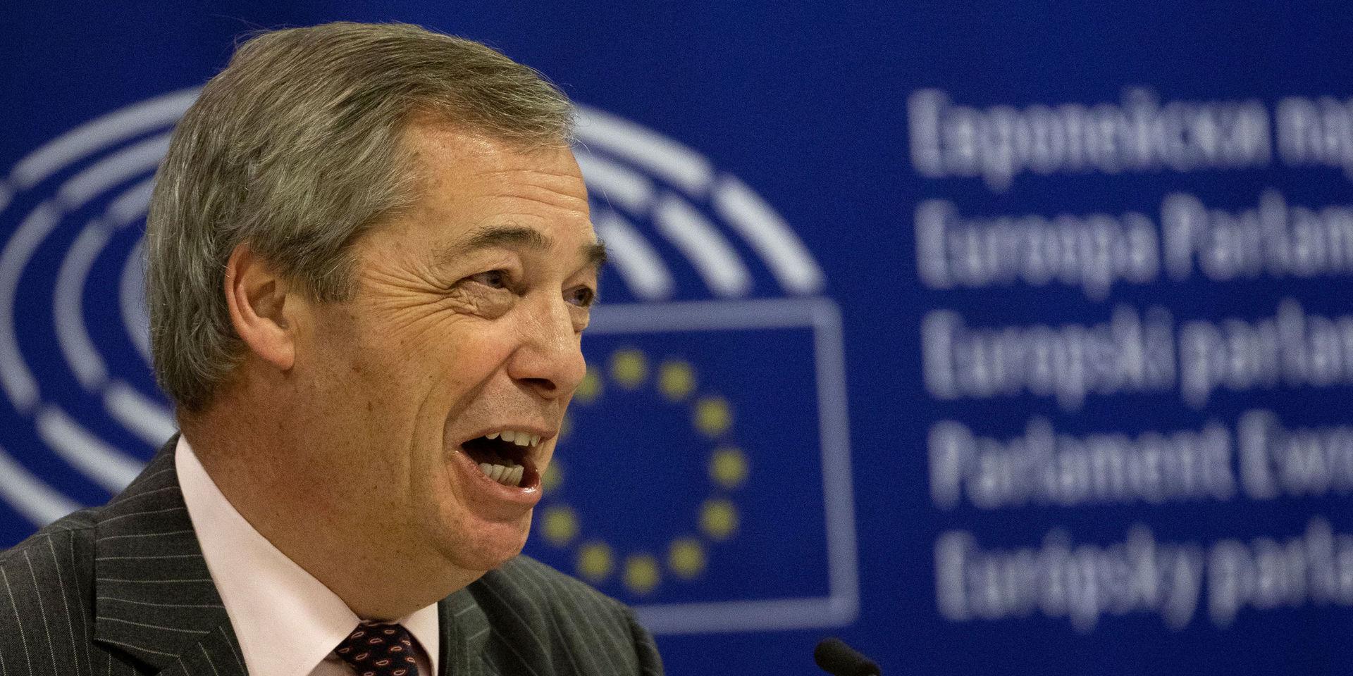 Brexitpartiets ledare Nigel Farage på sin sista presskonferens i Bryssel.