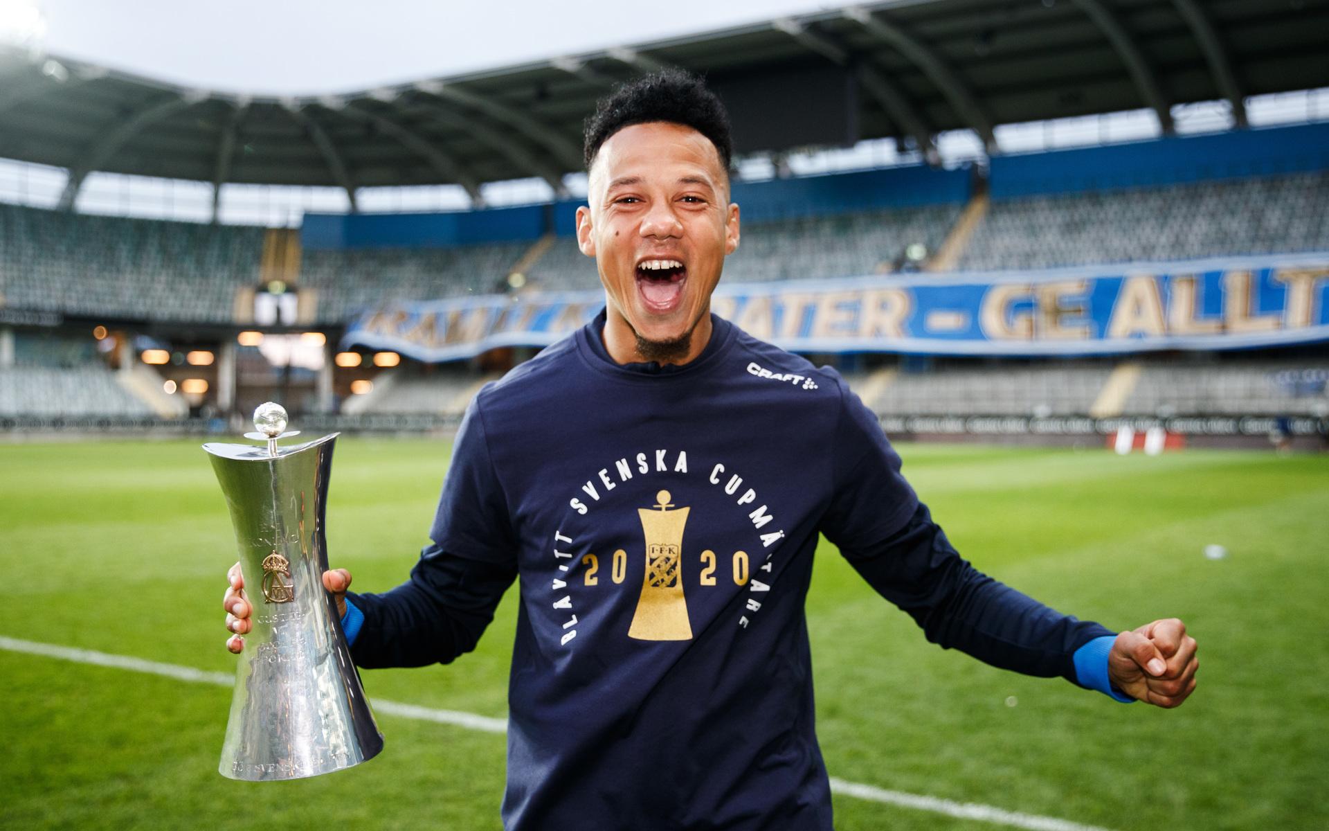 Tillbaka i klubben där karriären tog fart på riktigt blev Tobias Sana en viktig kugge i det Blåvitt som vann Svenska cupen 2020. 