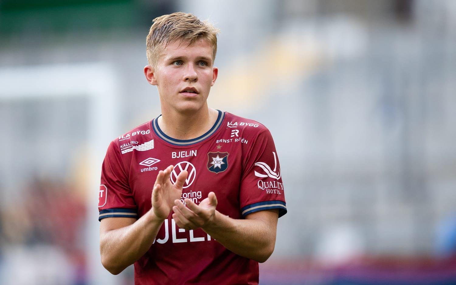 Isak Dahlqvist gjorde Öis första mål efter ett misstag av Dalkurds målvakt.