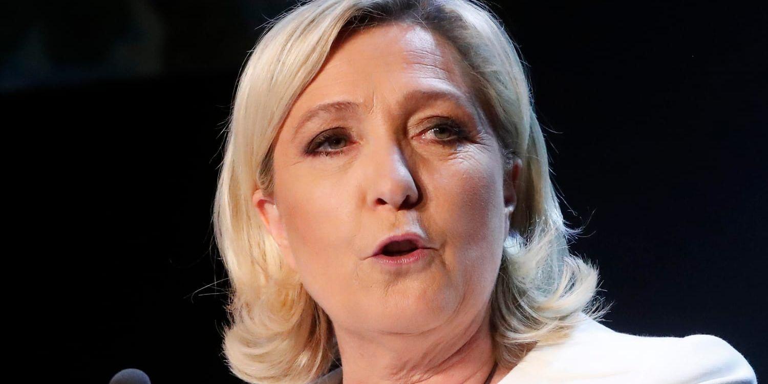 Nationell samlings ledare Marine Le Pen kommer att ställas inför rätta för bilder hon spridit via Twitter. Arkivbild.