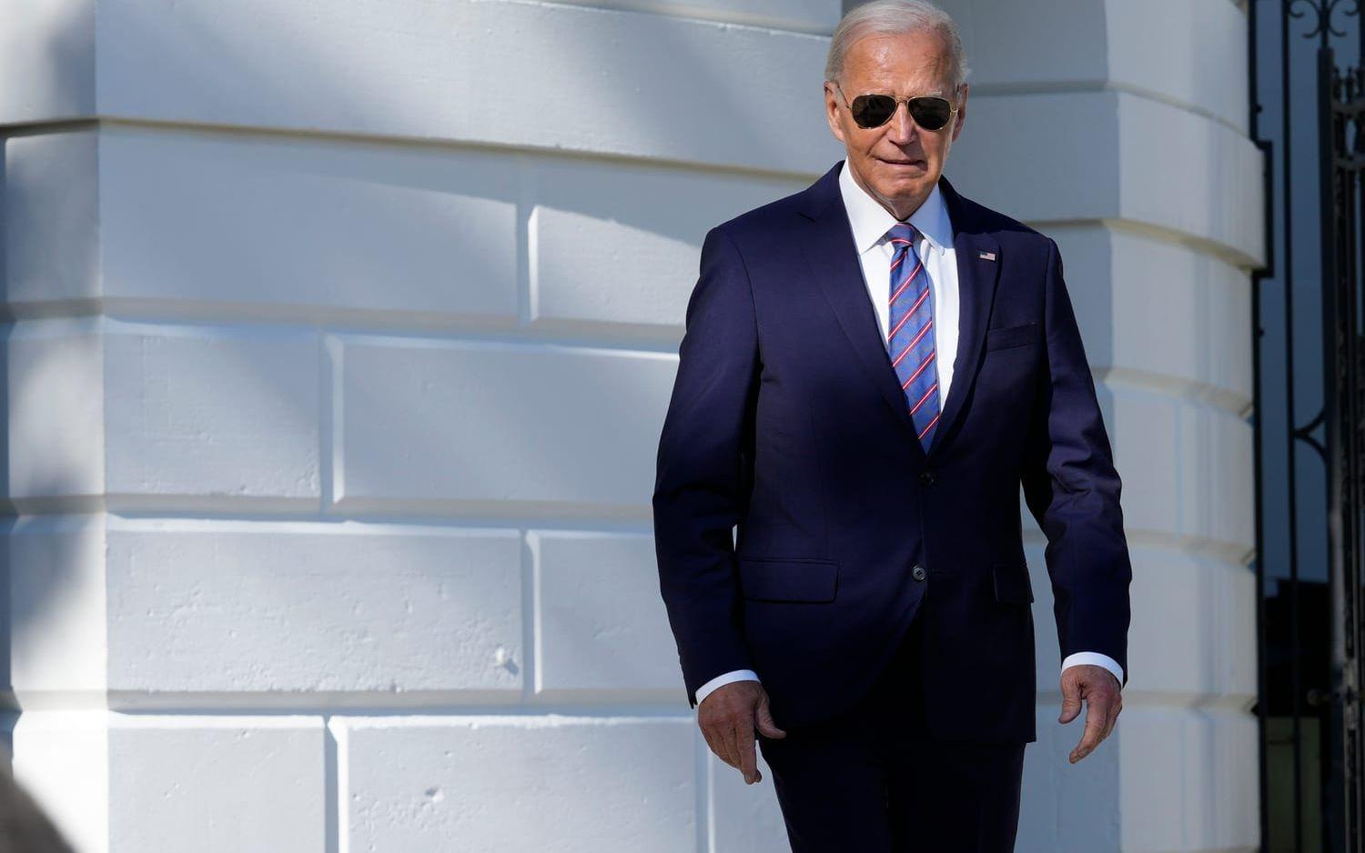 USA:s president Joe Biden säger att USA arbetar med frågan om Ukraina ska få mer långdistansvapen och tillåtelse att använda dem mot mål långt in i Ryssland.
