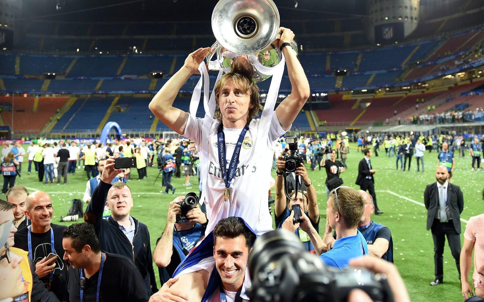 11. Luka Modric, Kroatien. Ett spelgeni som får fotboll att se väldigt enkelt ut. Hittar ytor både för sig själv och för sina lagkamrater. Underbar funktionell teknik. Foto: Bildbyrån