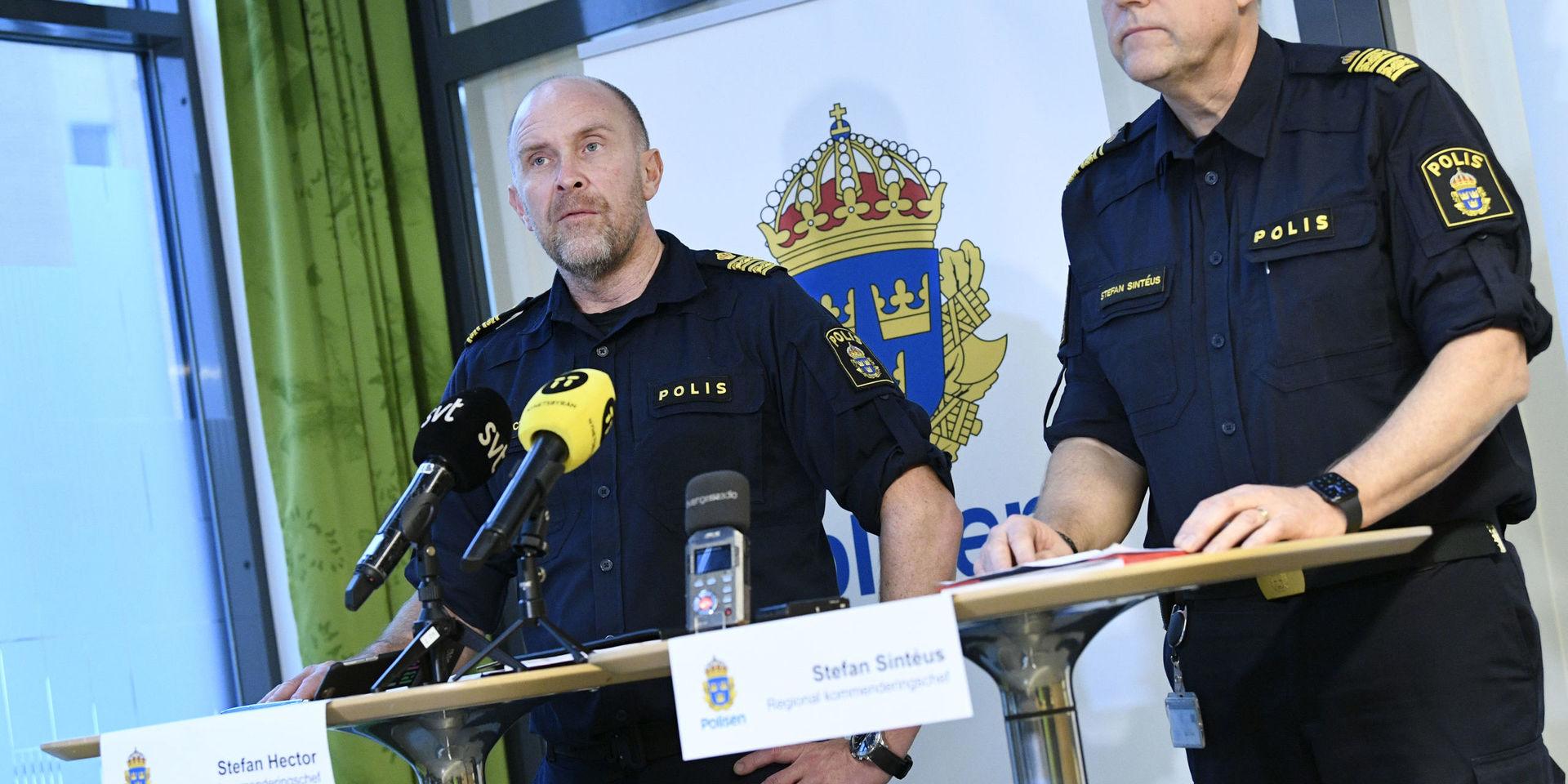 Stefan Hector, nationell kommenderingschef för Operation rimfrost och Stefan Sintéus, regional kommenderingschef, på en pressträff i Malmö.