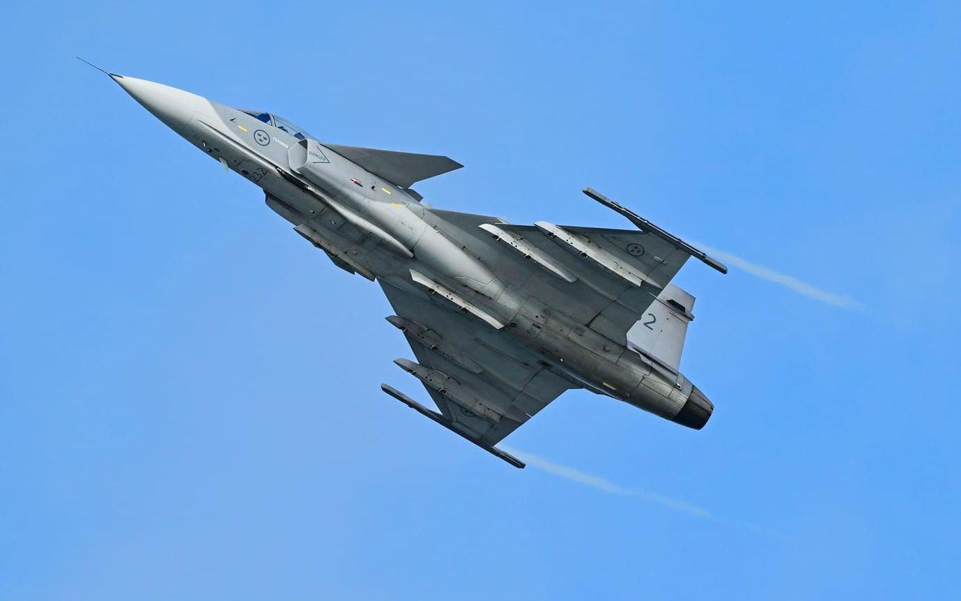 Två Gripen-plan beordrades upp för att möta de ryska planen. Arkivbild.