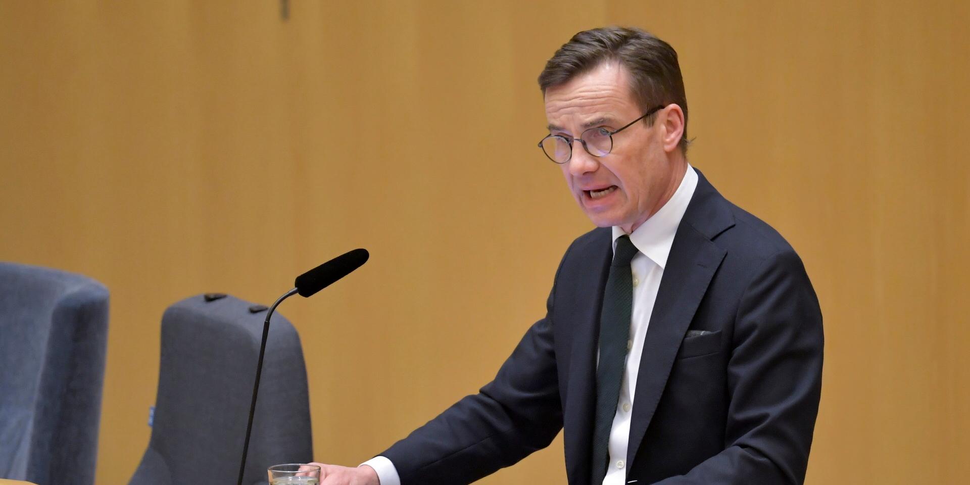 Moderaternas partiledare Ulf Kristersson (M) under dagens partiledardebatt i riksdagen.