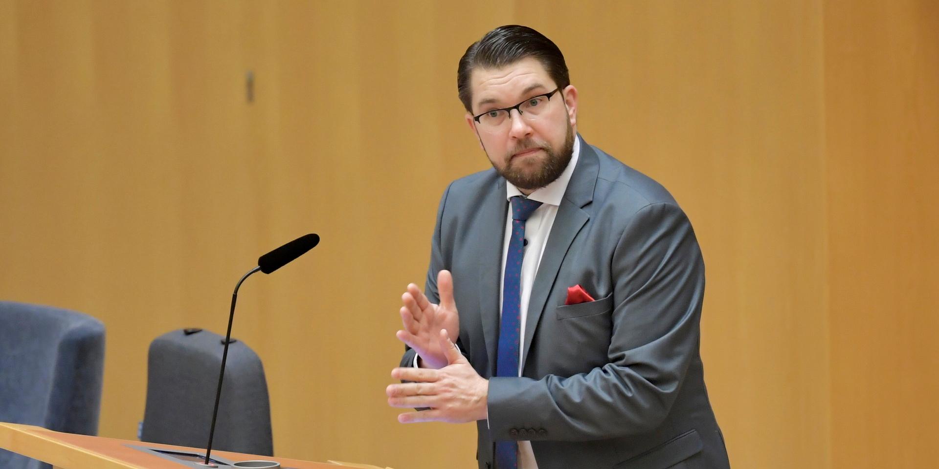 Sverigedemokraternas partiledare Jimmie Åkesson (SD)  under dagens partiledardebatt i riksdagen.
