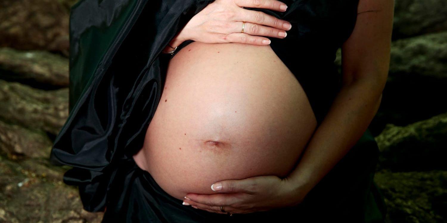 Kvinnors hjärnor formas vid graviditet. Enligt en ny studie kan de föryngras med flera år. Arkivbild.
