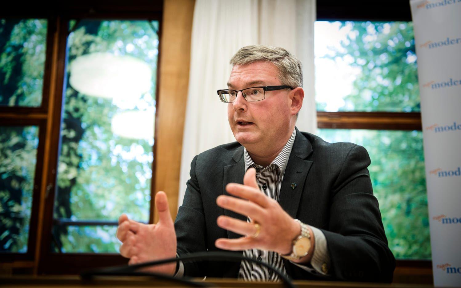 Kommunalrådet Jonas Ransgård (M) vill se ett nordiskt samarbete om koldioxidinlagring istället. 