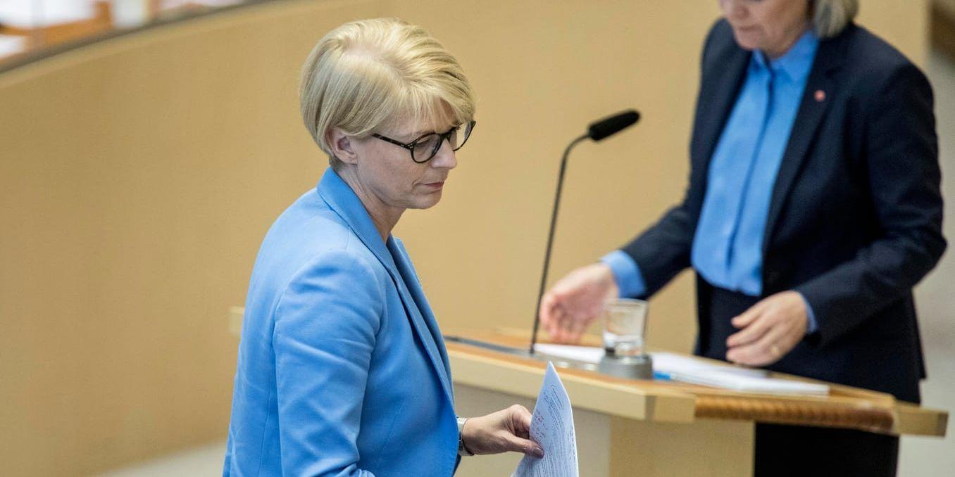 Finansminister Magdalena Andersson (S) och Moderaternas ekonomiskpolitiska talesperson Elisabeth Svantesson. Arkivbild.