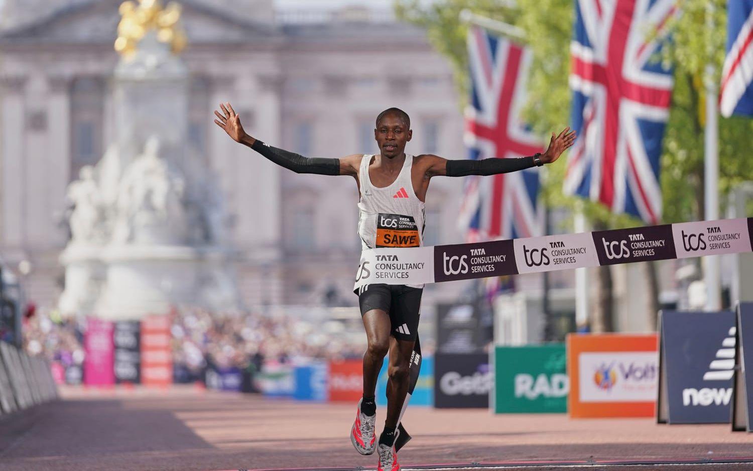 Sabastian Sawe är den första människan att springa ett maratonlopp på under två timmar. Arkivbild.