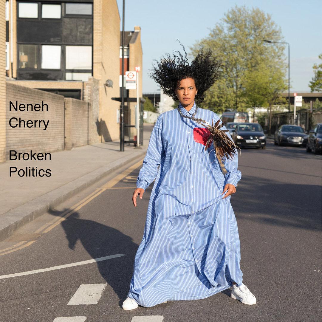 Neneh Cherrys nya album Broken politics släpps på fredag.