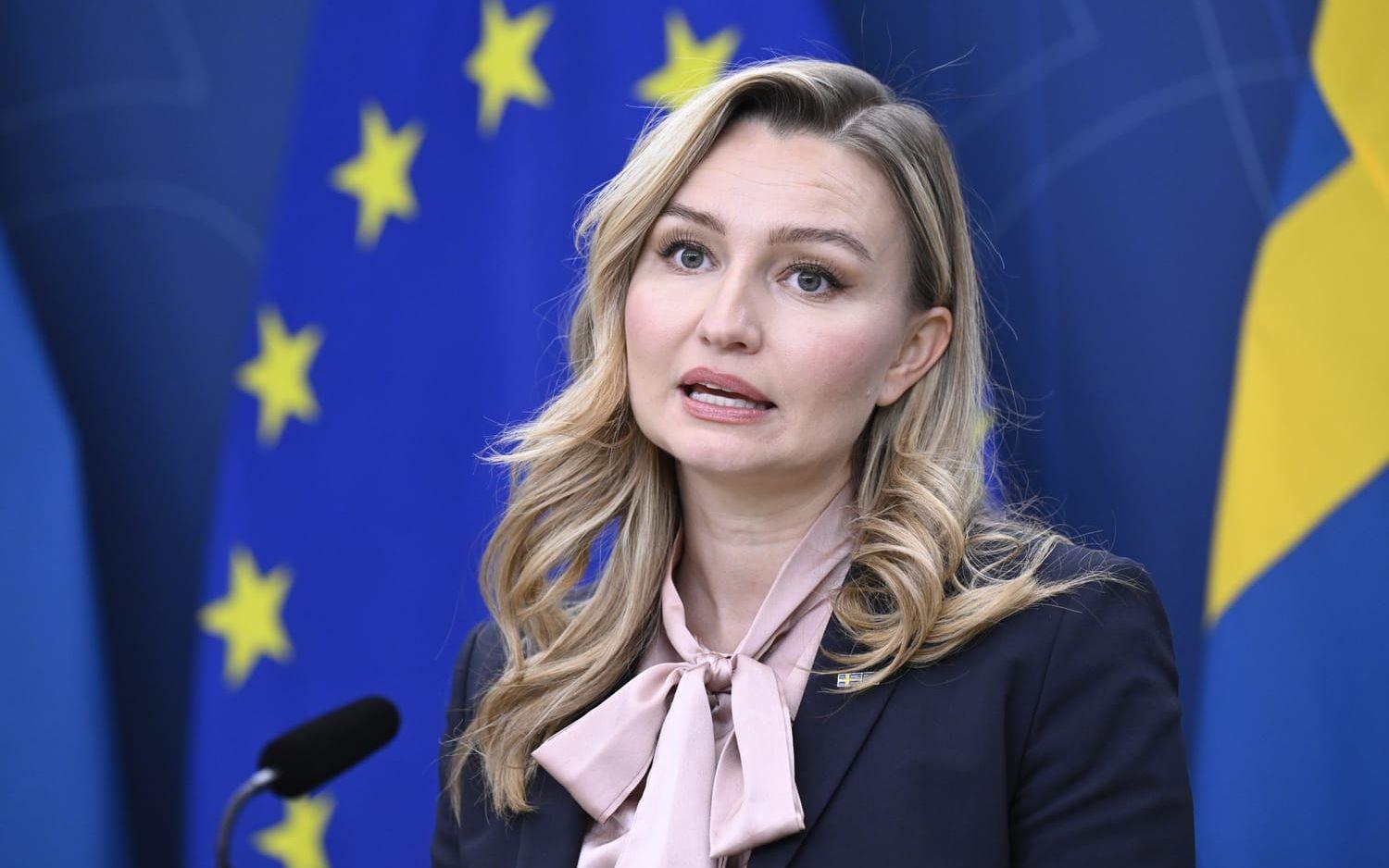 KD-ledaren Ebba Busch vill begränsa rennäringen. Arkivbild. 