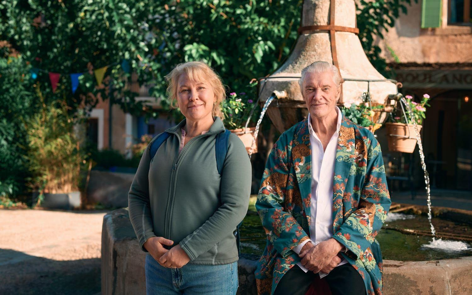 Eva Melander och Claes Månsson i ”Je m'appelle Agneta”. Netflix.