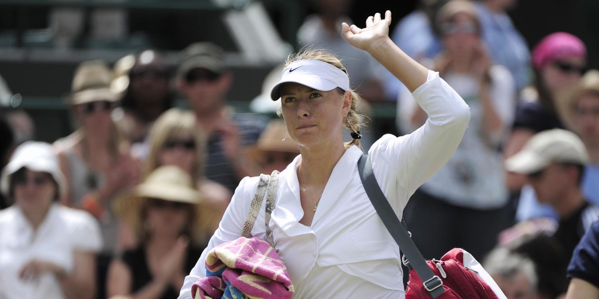 Maria Sjarapova efter en Wimbledonmatch.