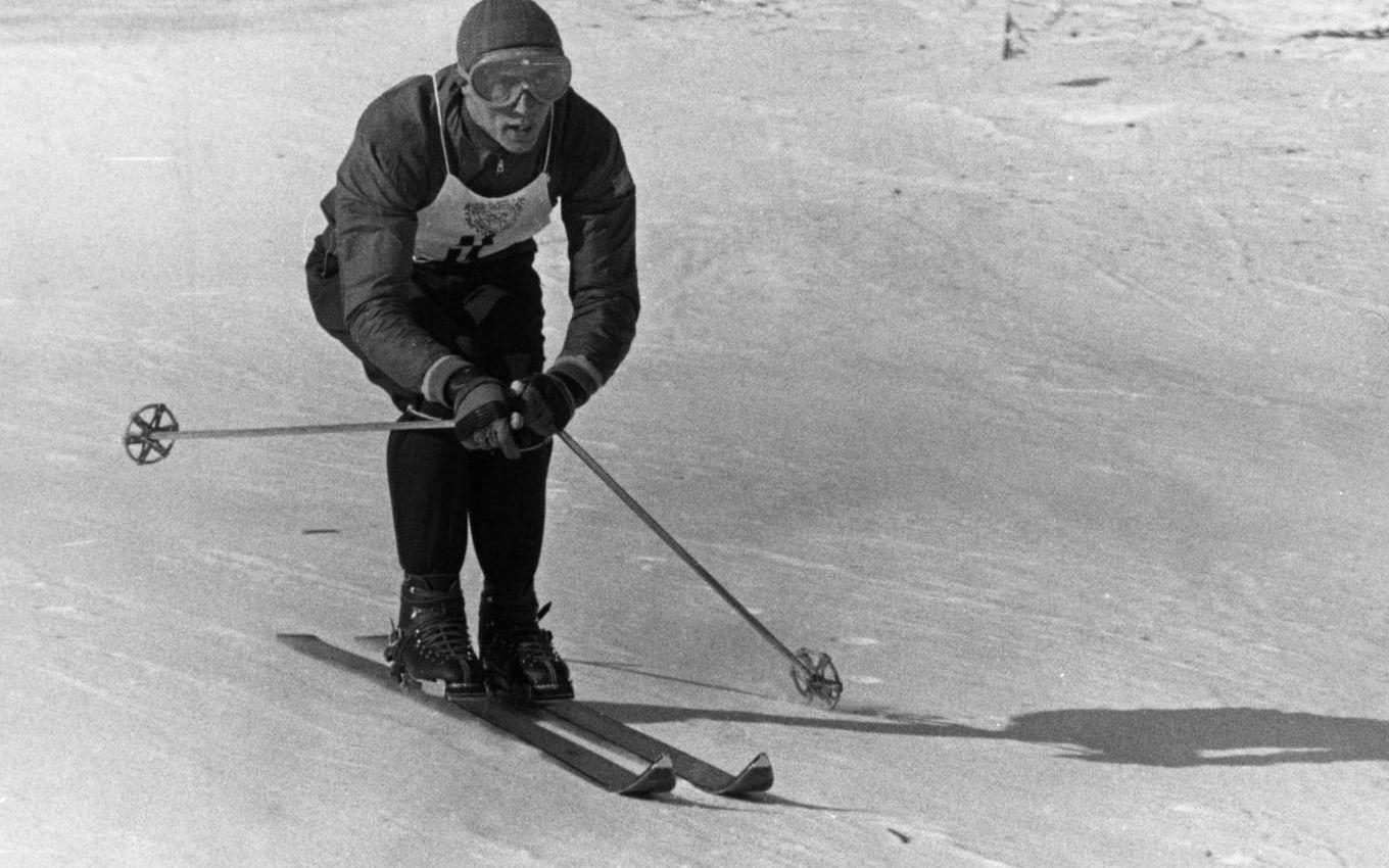 Två år senare slog <strong>Stig Sollander</strong> till igen, och fixade ett slalombrons i OS i Cortina (räknades också som VM). Foto: TT
