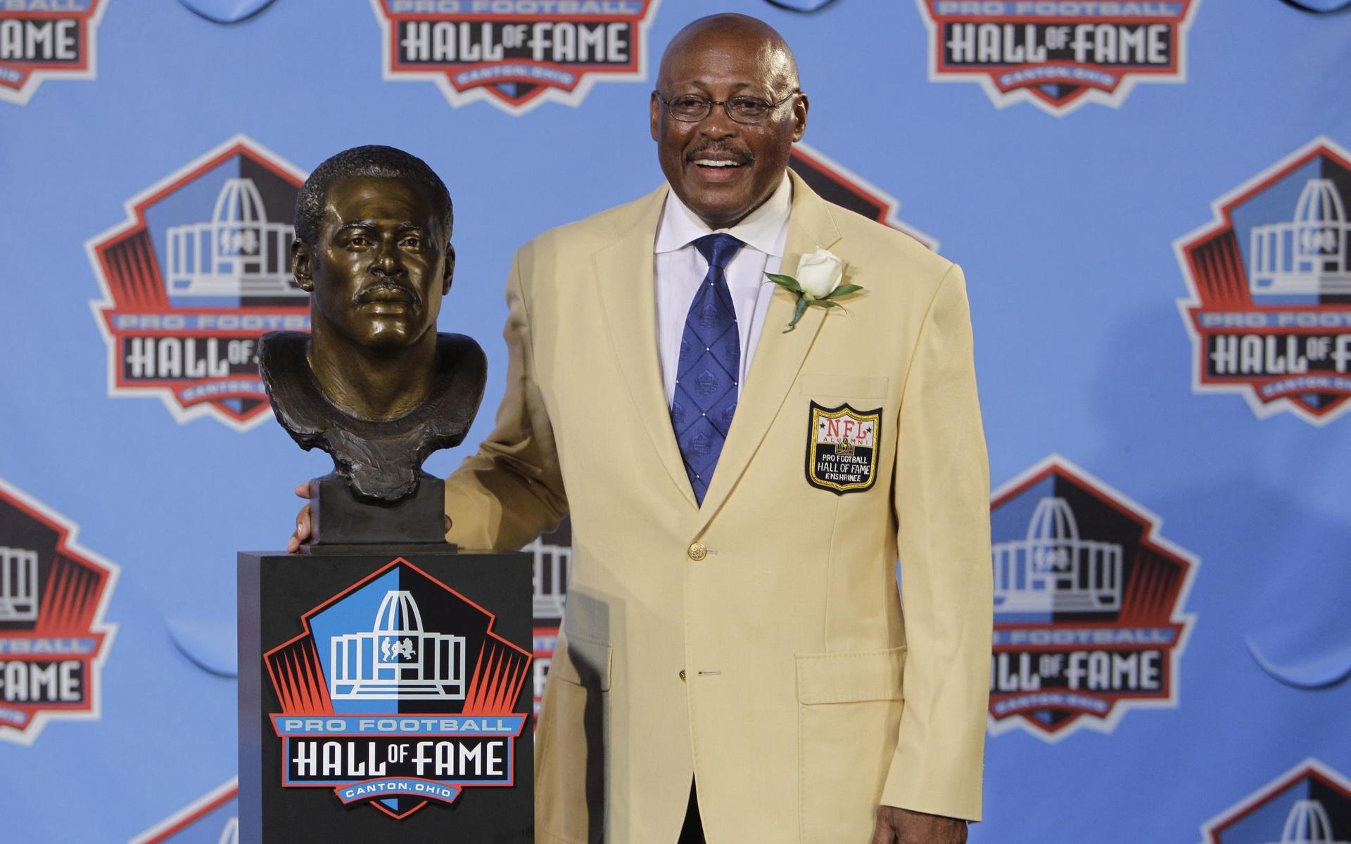 Floyd Little, 2010, när han valdes in i NFL:s Hall of Fame.