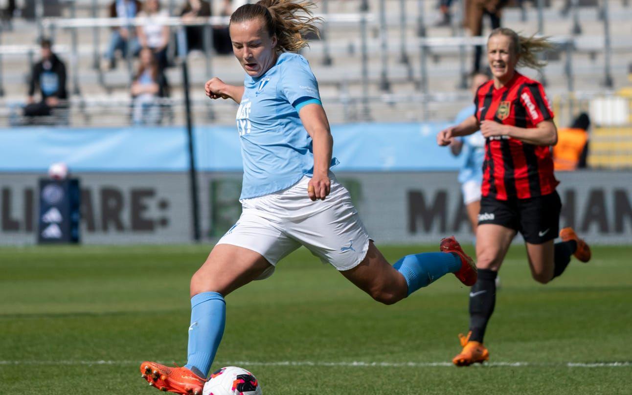 Malmö FF:s Sara Kanutte Fornes under matchen mot Brommapojkarna.